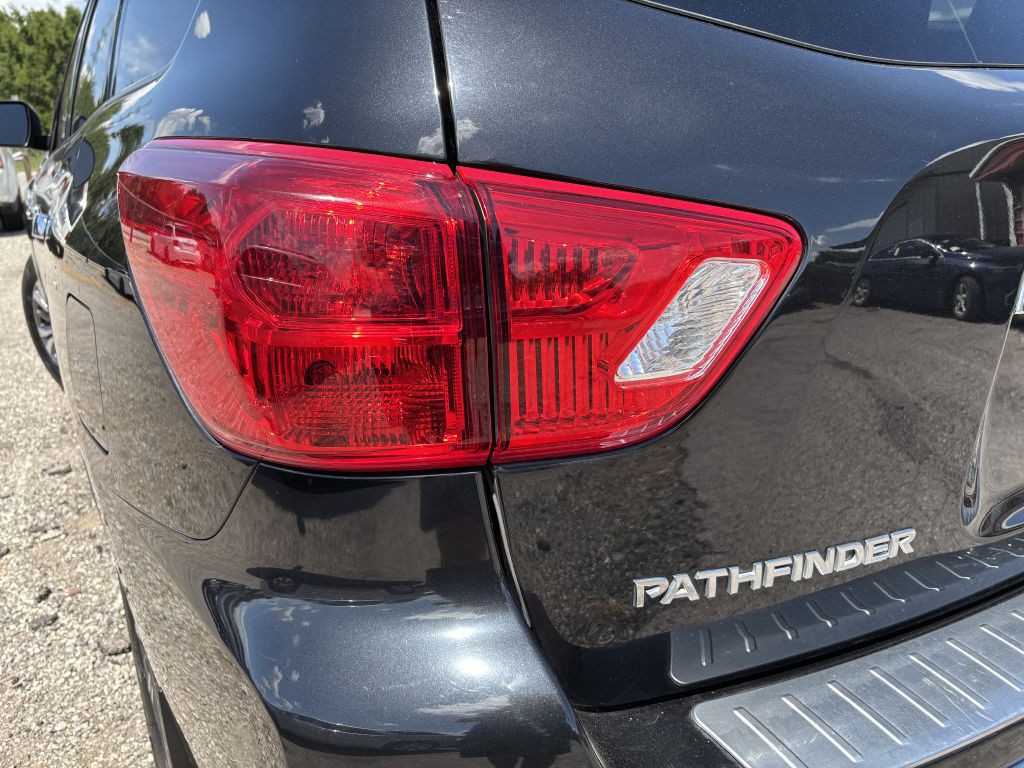 2019 Nissan Pathfinder Image 10