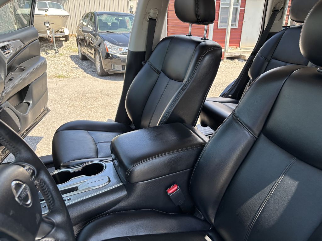 2019 Nissan Pathfinder Image 25