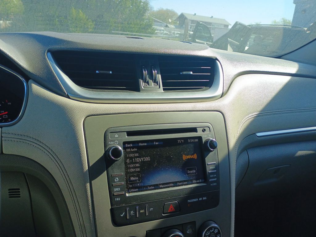 2017 Chevrolet Traverse Image 33