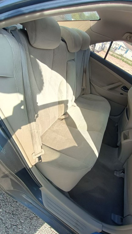 2010 Toyota Camry Image 20