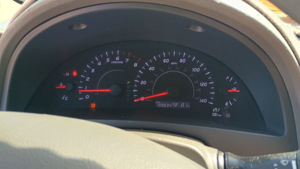 2010 Toyota Camry Image 29