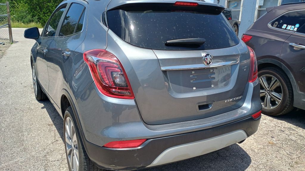 2019 Buick Enclave Image 2