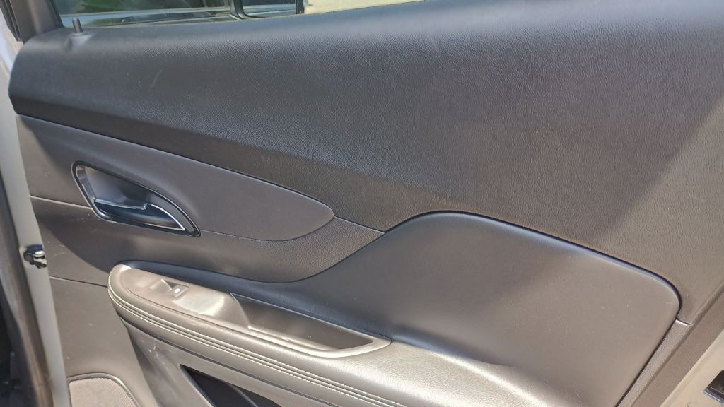 2019 Buick Enclave Image 25