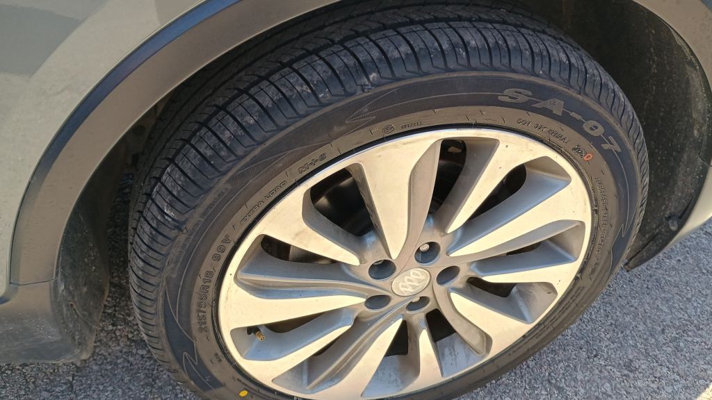 2019 Buick Enclave Image 28