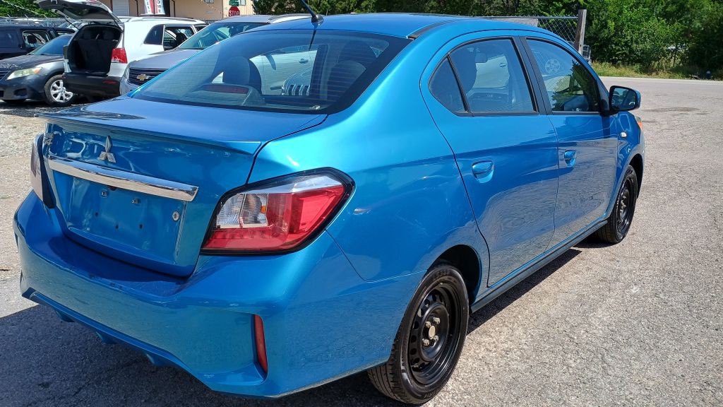 2022 Mitsubishi Mirage Image 3
