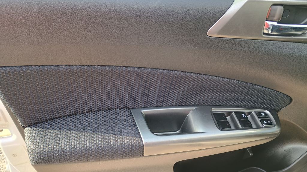 2011 Subaru Forester Image 20