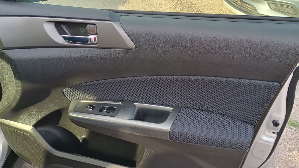 2011 Subaru Forester Image 33