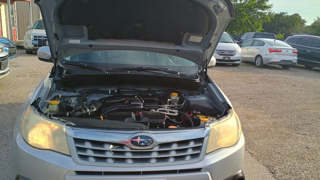 2011 Subaru Forester Image 42