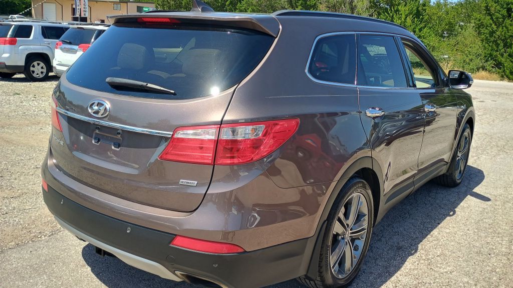 2015 Hyundai Santa Fe Image 3
