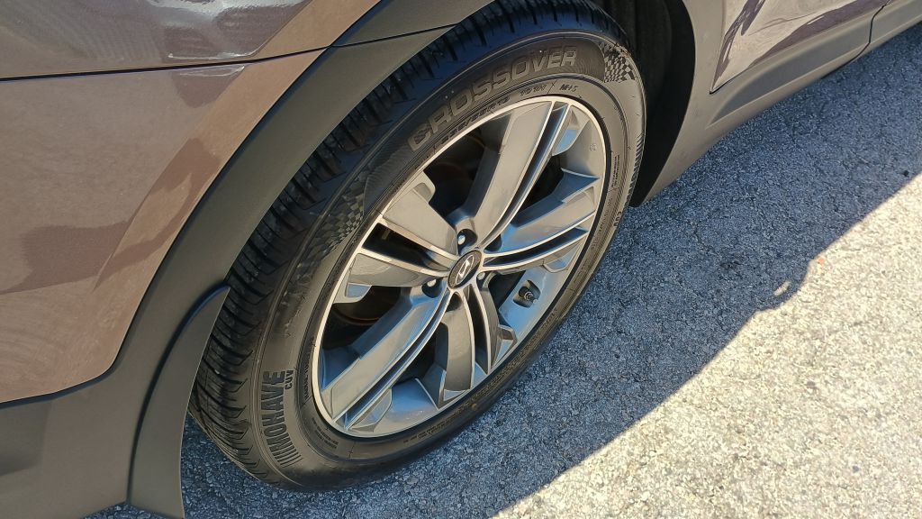 2015 Hyundai Santa Fe Image 26