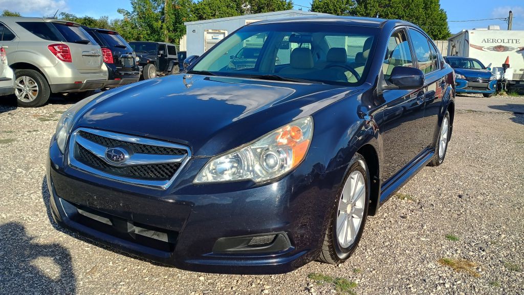 2012 Subaru Legacy Image 1