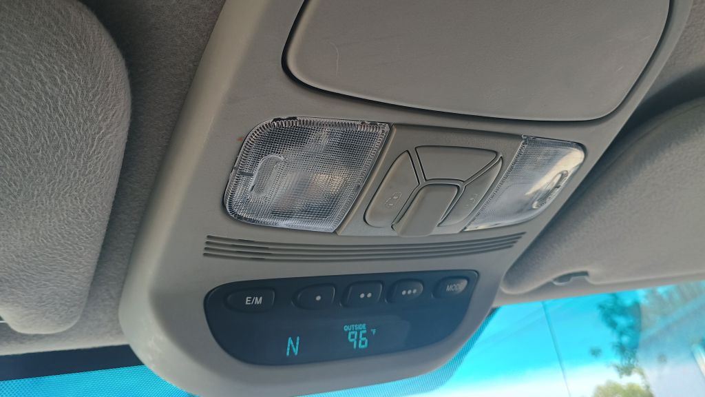 2009 Toyota Sienna Image 18