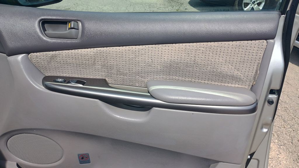2009 Toyota Sienna Image 27