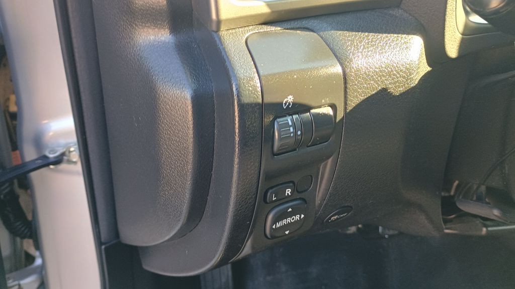 2010 Subaru Forester Image 8