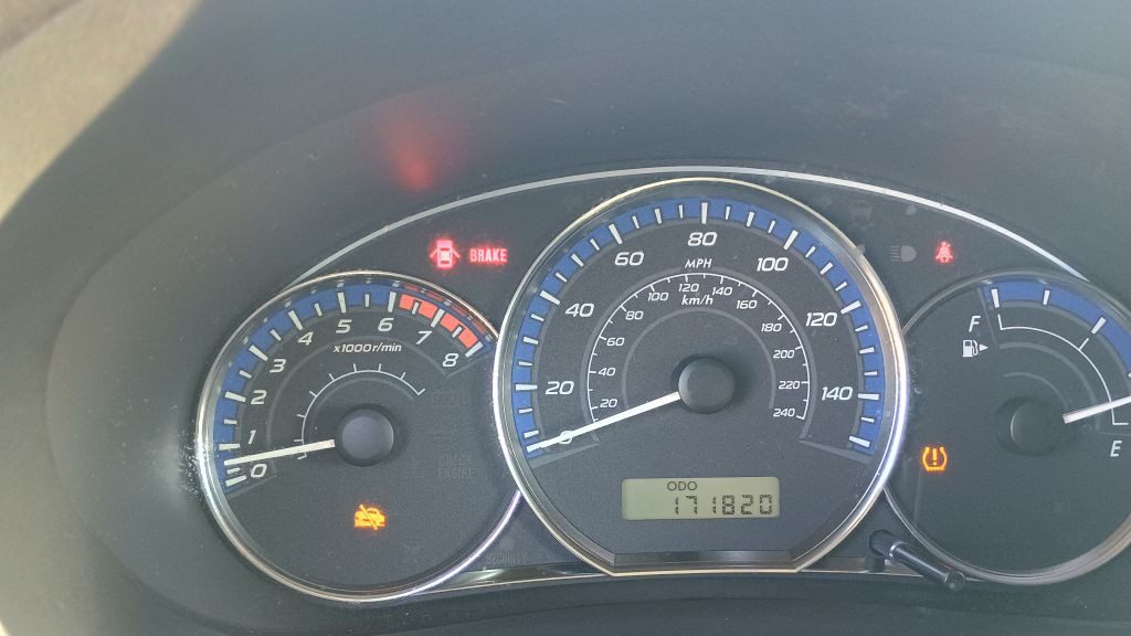 2010 Subaru Forester Image 12