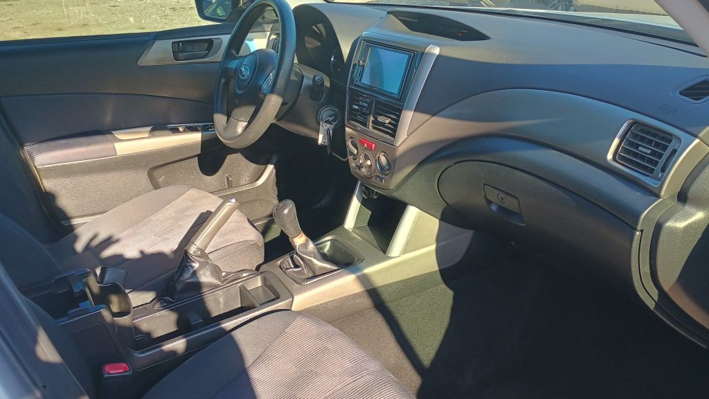 2010 Subaru Forester Image 30