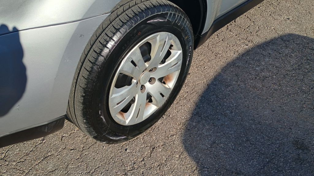 2010 Subaru Forester Image 36