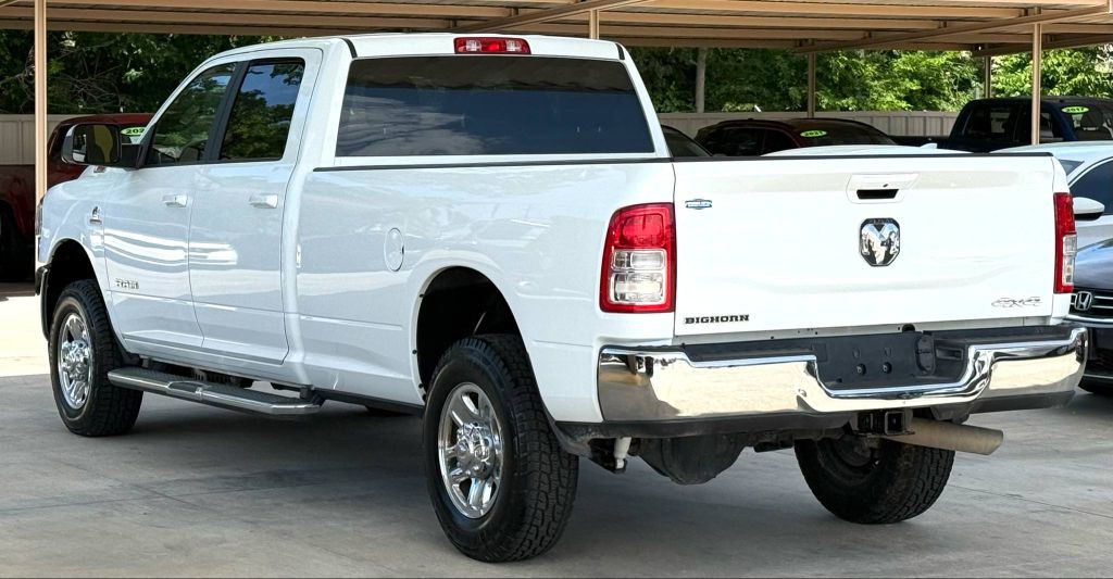 2022 RAM 3500 Image 7