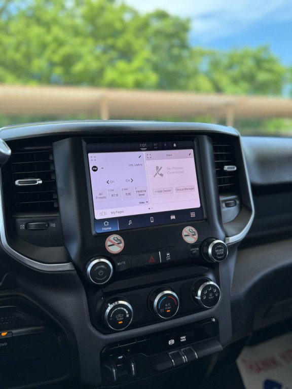 2022 RAM 3500 Image 22