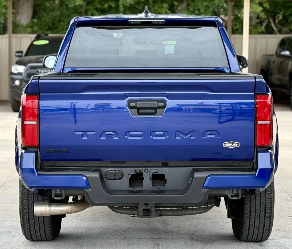 2024 Toyota Tacoma Image 6