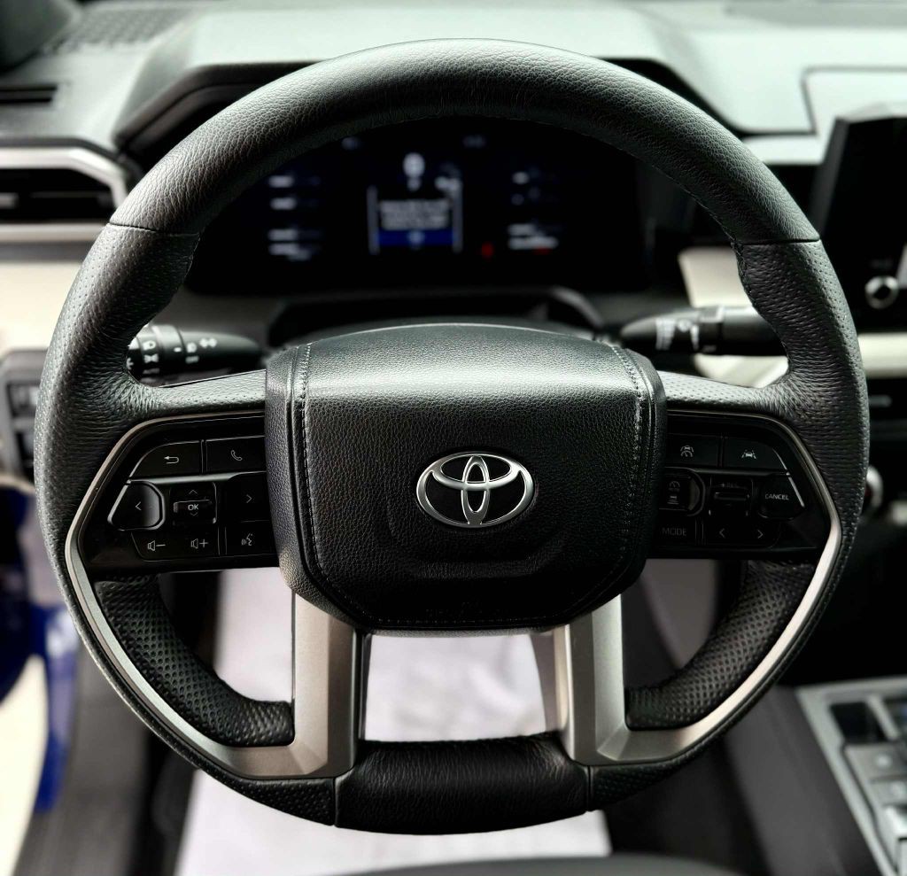 2024 Toyota Tacoma Image 17
