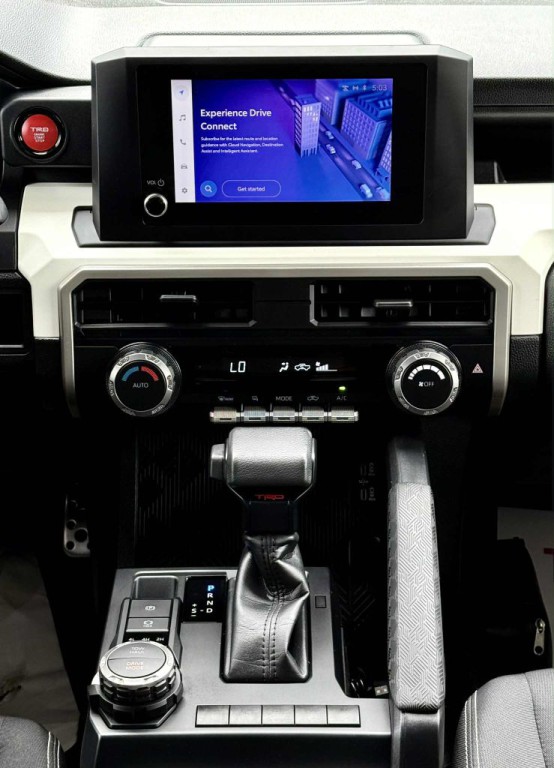 2024 Toyota Tacoma Image 25