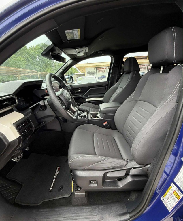 2024 Toyota Tacoma Image 27