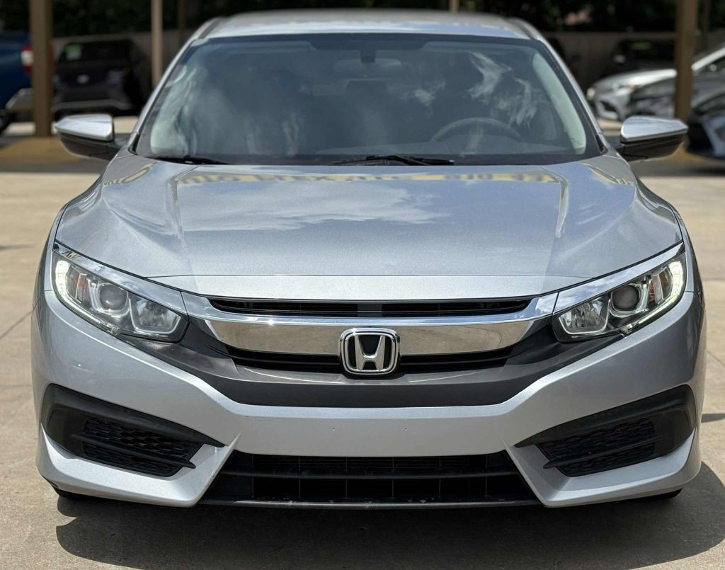 2018 Honda Civic Image 2