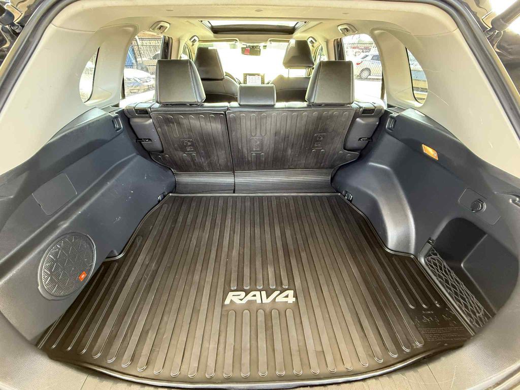 2019 Toyota Rav4 Image 13