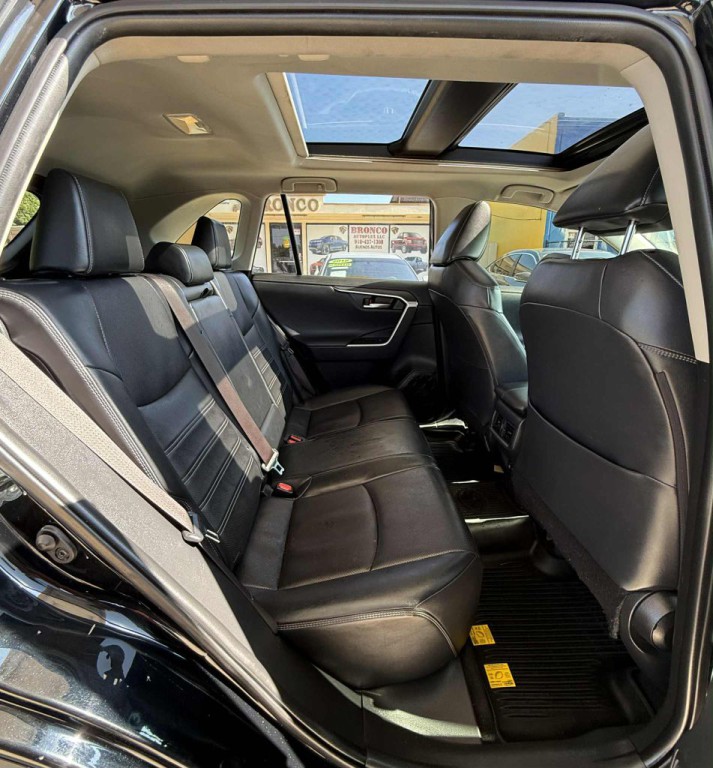 2019 Toyota Rav4 Image 15