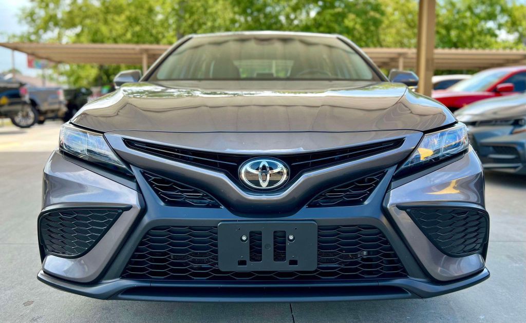 2022 Toyota Camry Image 7