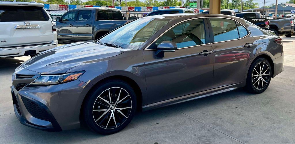 2022 Toyota Camry Image 9