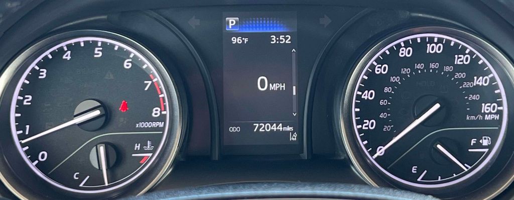 2022 Toyota Camry Image 13
