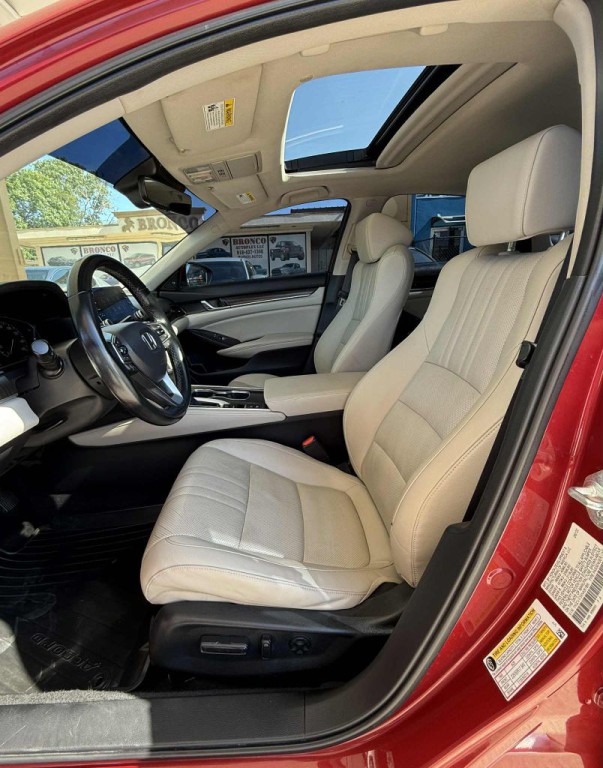 2022 Honda Accord Image 15
