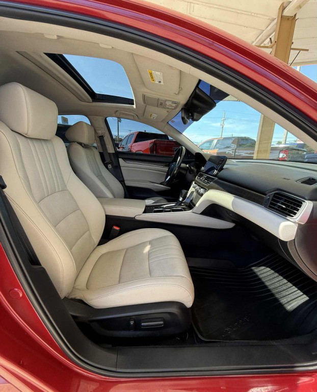 2022 Honda Accord Image 18
