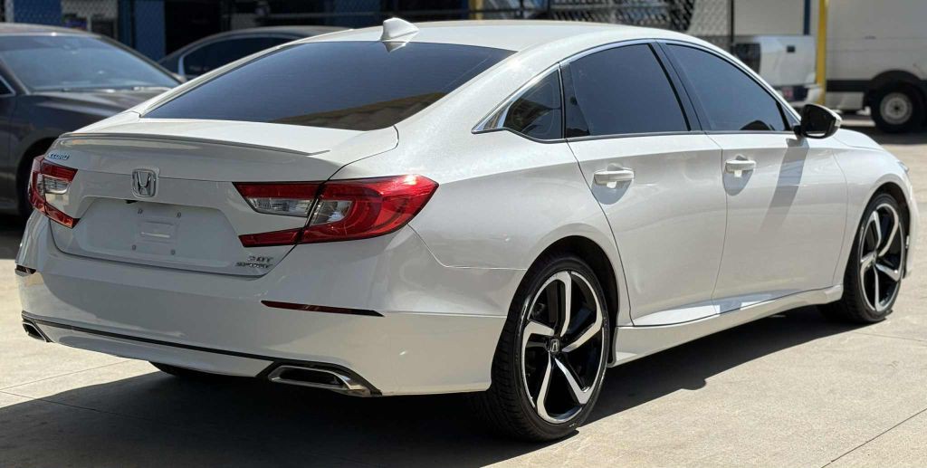 2020 Honda Accord Image 4