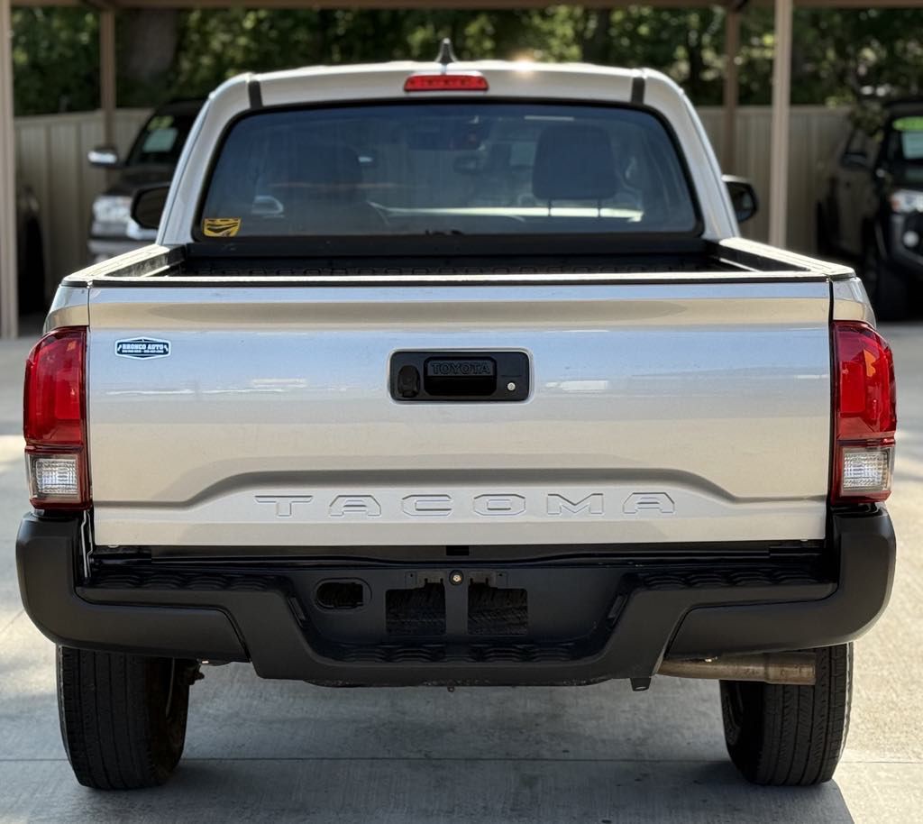 2020 Toyota Tacoma Image 5