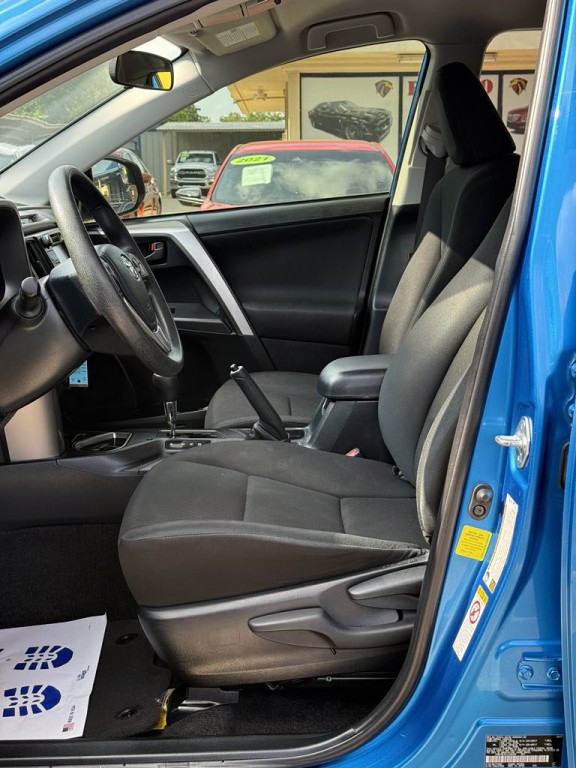 2018 Toyota Rav4 Image 11