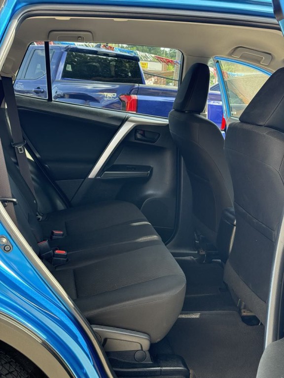 2018 Toyota Rav4 Image 13