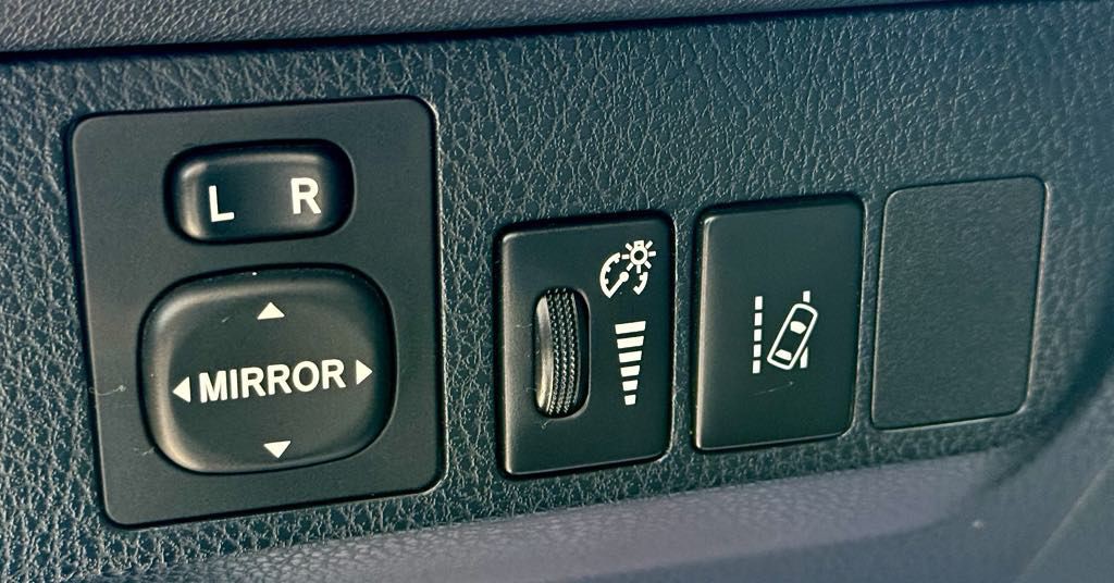 2018 Toyota Rav4 Image 18