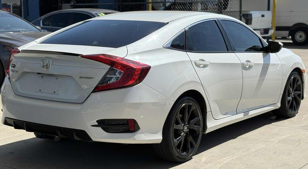 2021 Honda Civic Image 4