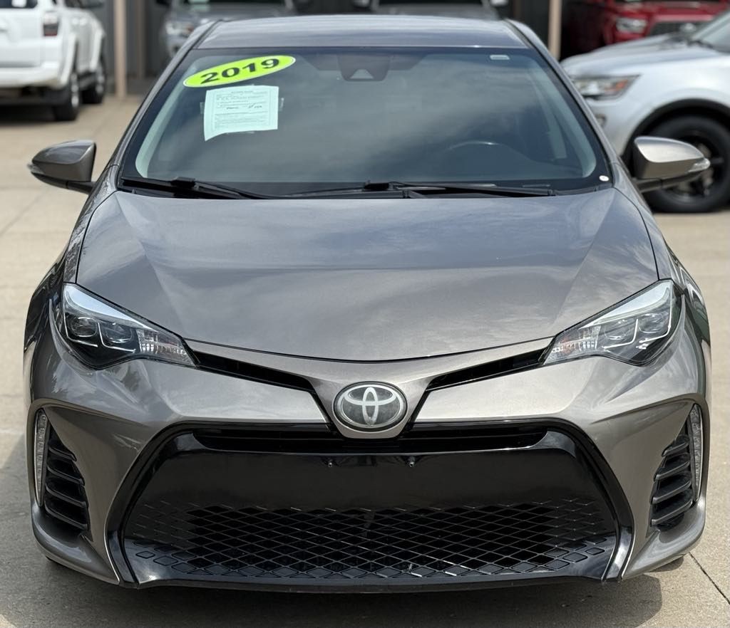 2019 Toyota Corolla Image 2