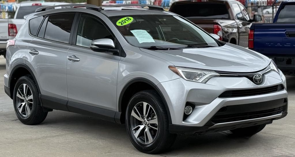 2018 Toyota Rav4 Image 3