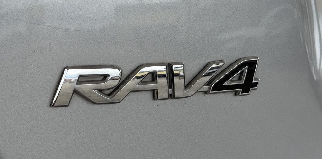 2018 Toyota Rav4 Image 7