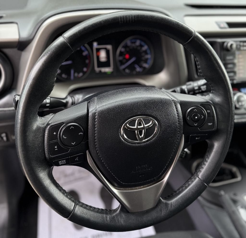 2018 Toyota Rav4 Image 13