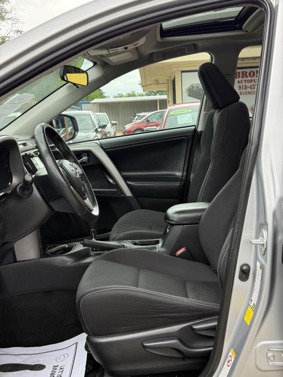 2018 Toyota Rav4 Image 19