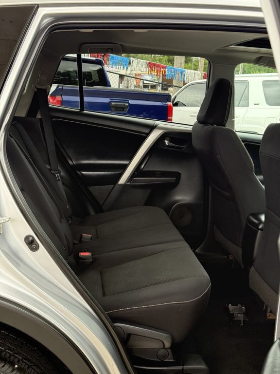 2018 Toyota Rav4 Image 22