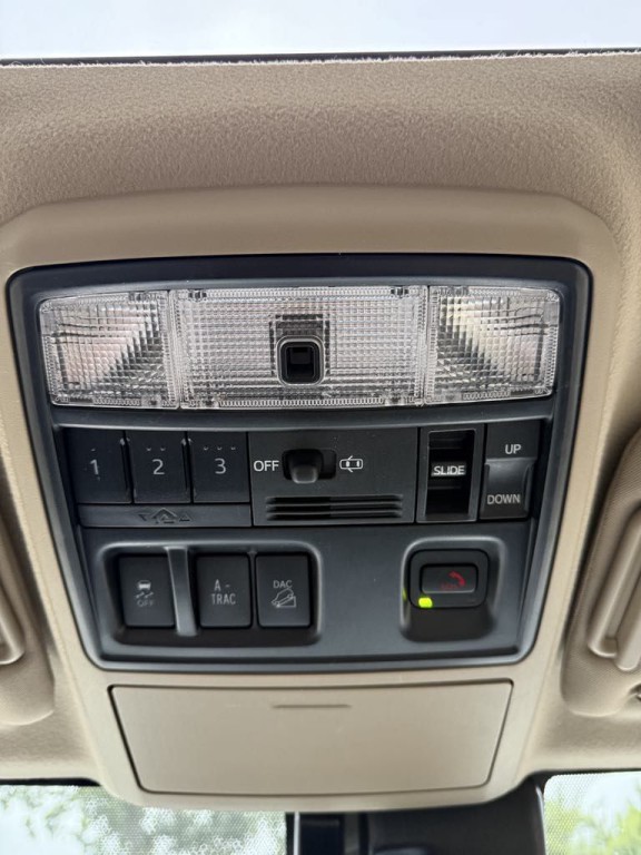 2022 Toyota 4Runner Image 21