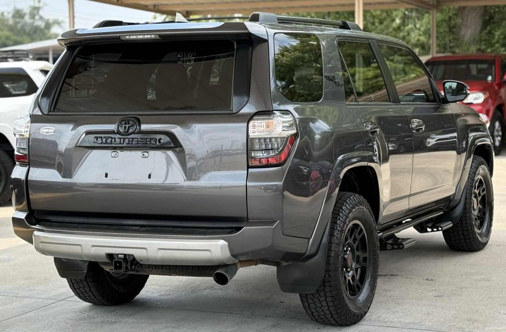 2019 Toyota 4Runner Image 4