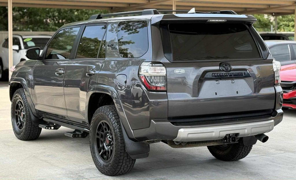 2019 Toyota 4Runner Image 6